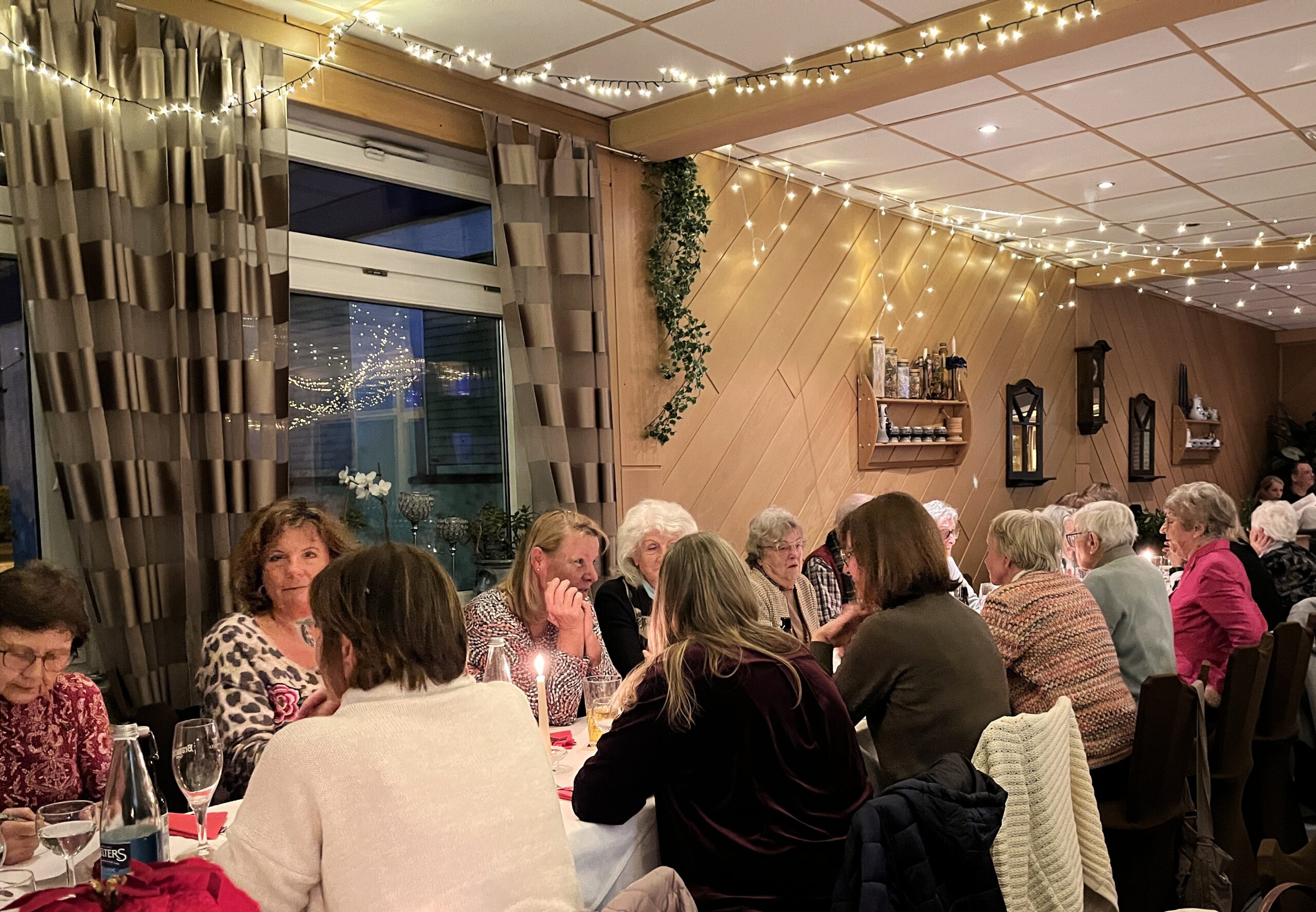 Generationshilfe Mörfelden-Walldorf. Wir helfen dort, wo Hilfe benötigt wird: beim Einkaufen, Arztbesuch, generationenübergreifendes Lernen, Hausaufgabenhilfe ...